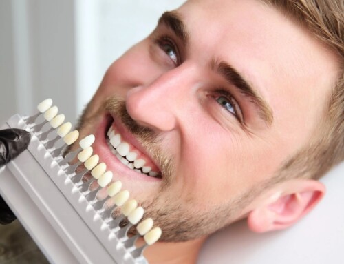 Αναβάθμιση της εμφάνισης των δοντιών εν όψει εορτών